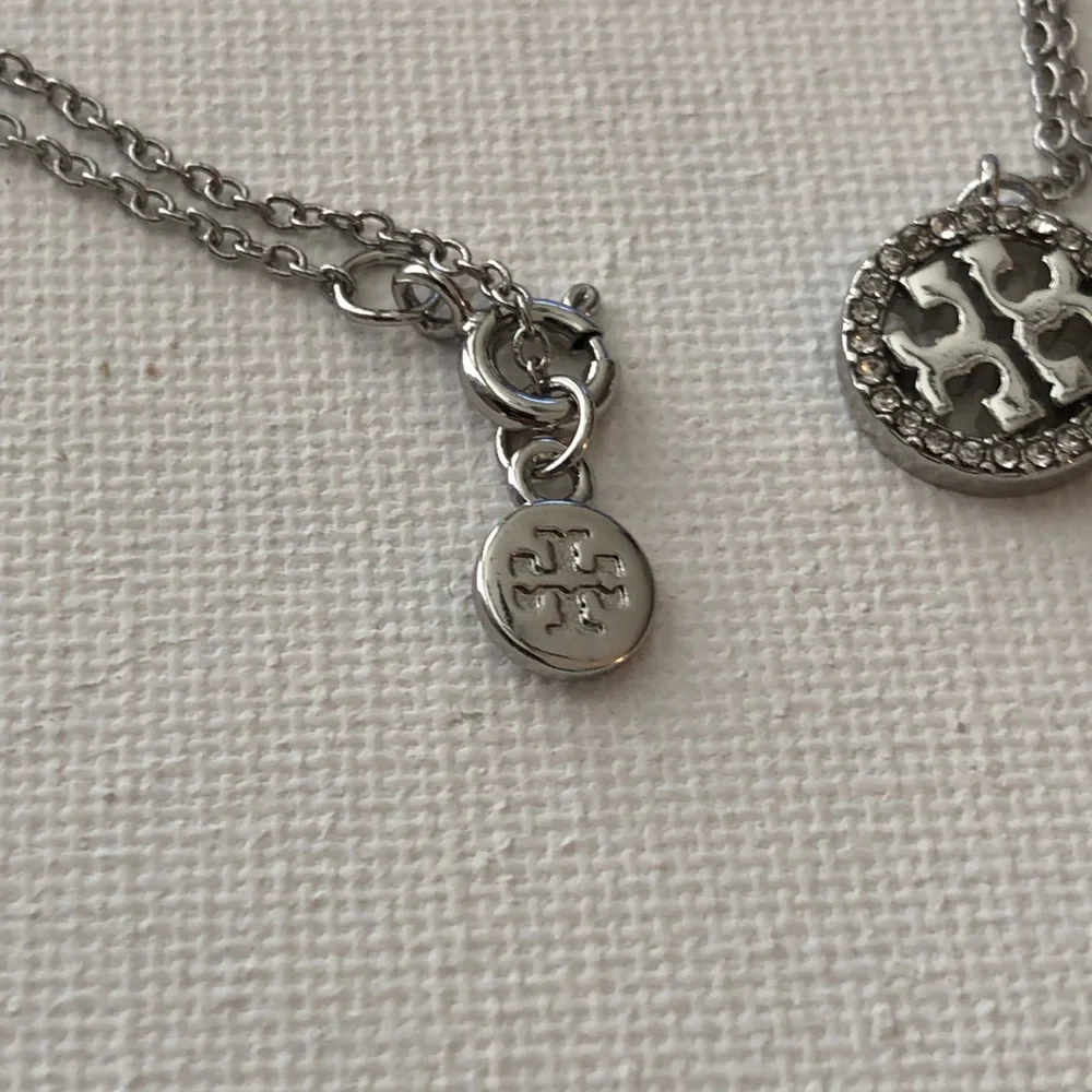 Tory Burch tory burch